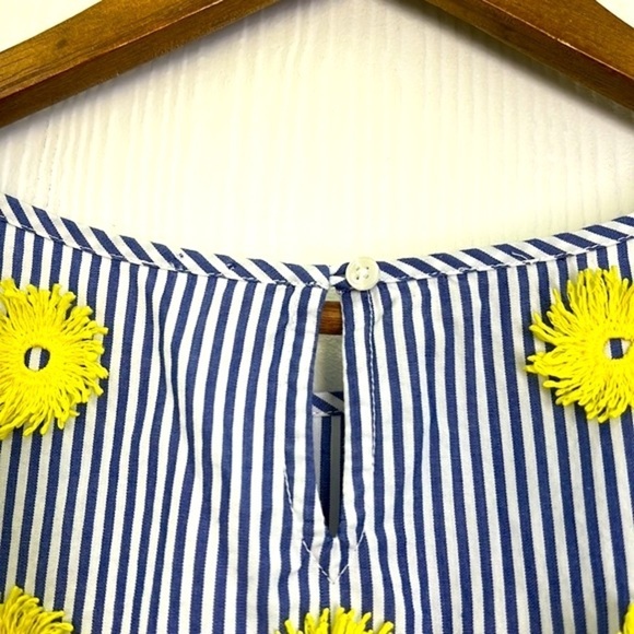 Talbots - Blue Stripe W/ Yellow Appliqués Short Sleeve Blouse Size Large Petite - Picture 12 of 12